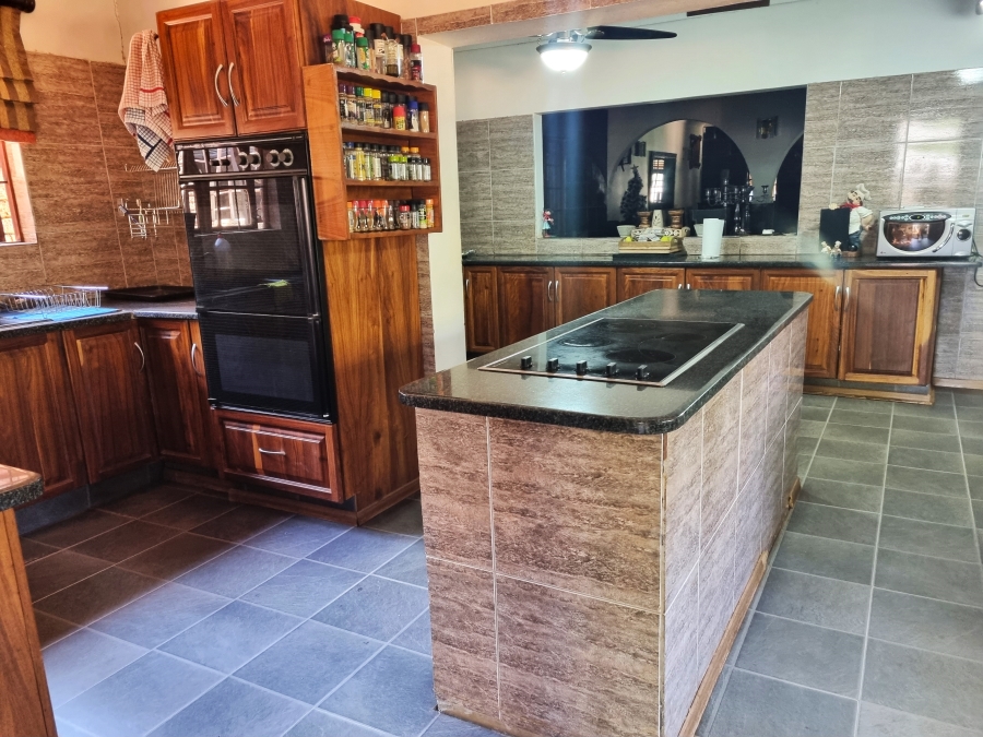 Commercial Property for Sale in Waterval East North West